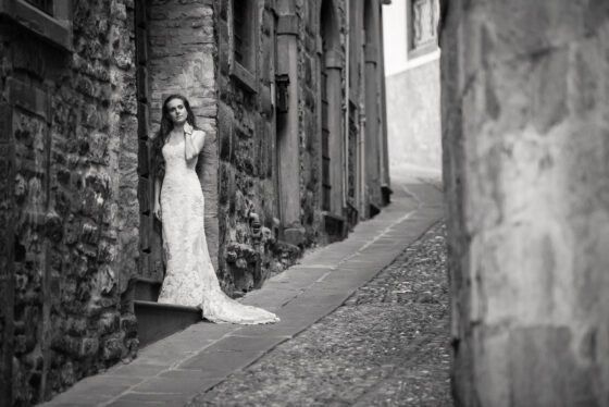 romantyczne uliczki na plener slubny