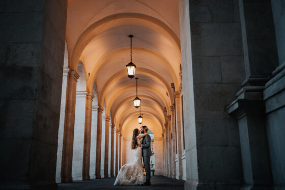 zdjęcie slubne w tunelu