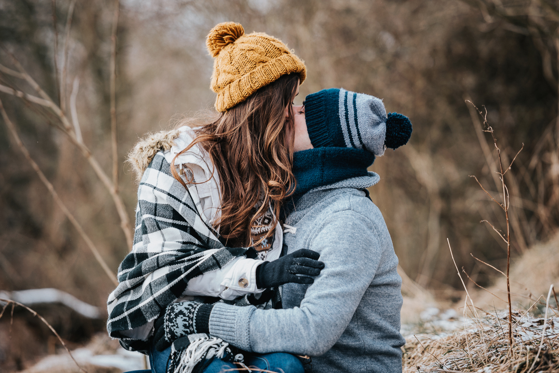 Zimowa sesja narzeczeńska Doroty i Macieja 19