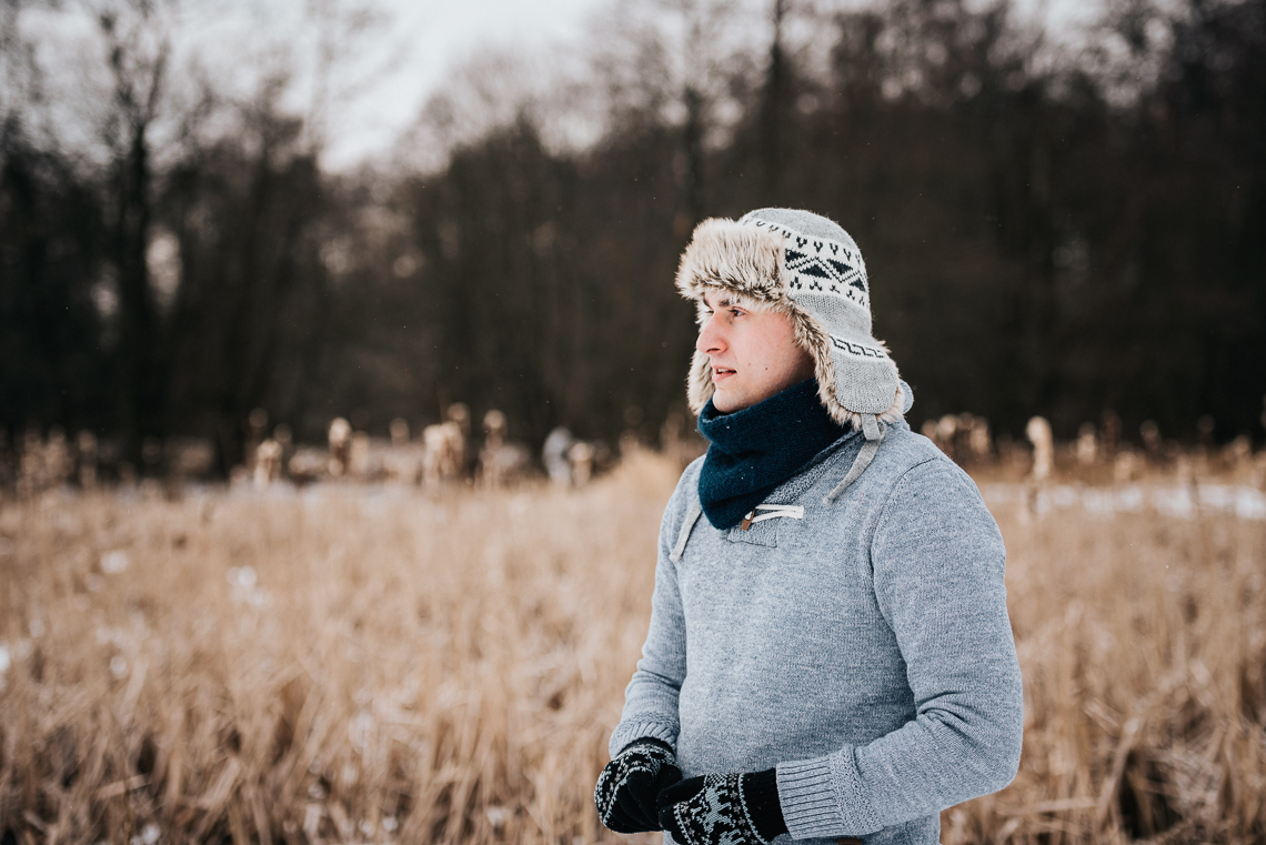 Zimowa sesja narzeczeńska Doroty i Macieja 30
