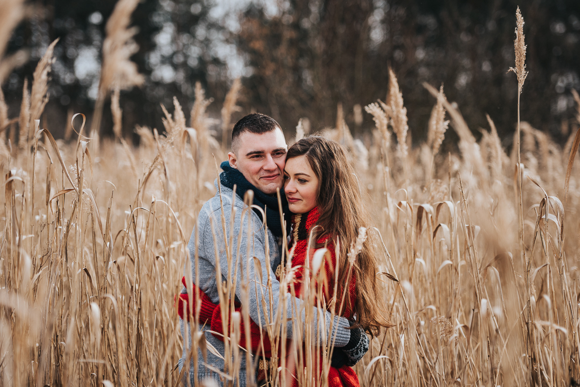 Zimowa sesja narzeczeńska Doroty i Macieja 39