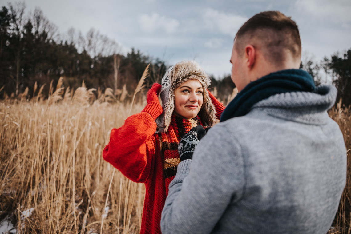 Zimowa sesja narzeczeńska Doroty i Macieja 48