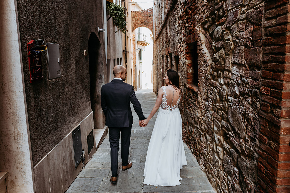 Plenerowa sesja ślubna w Toskanii - czy warto? 2