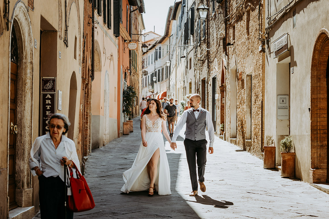 Plenerowa sesja ślubna w Toskanii - czy warto? 48