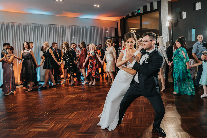 Nic nie zapowiadało takiego wesela... 57