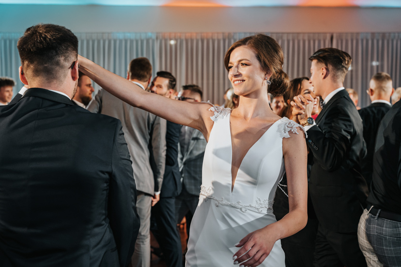 Nic nie zapowiadało takiego wesela... 60