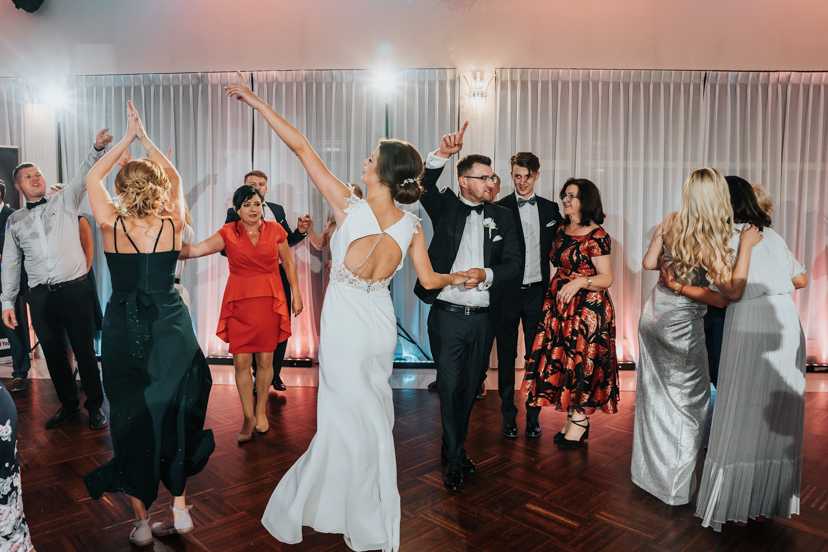 Nic nie zapowiadało takiego wesela... 98