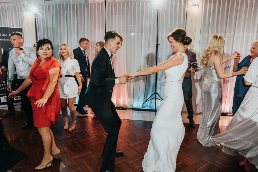 Nic nie zapowiadało takiego wesela... 99