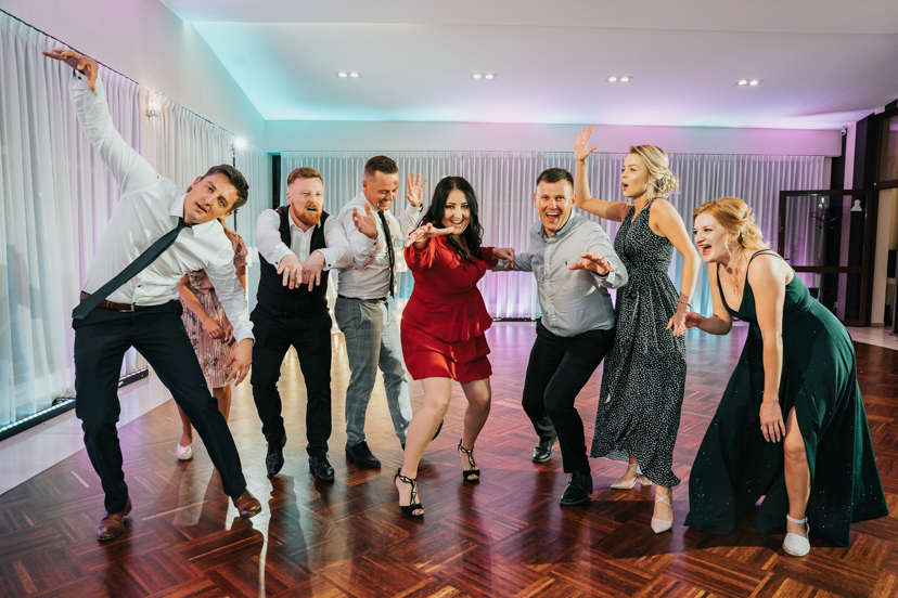 Nic nie zapowiadało takiego wesela... 104