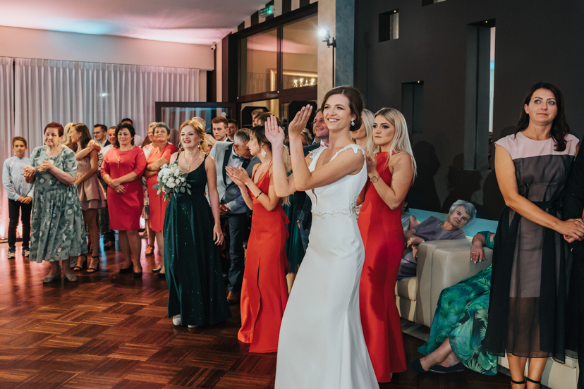 Nic nie zapowiadało takiego wesela... 113