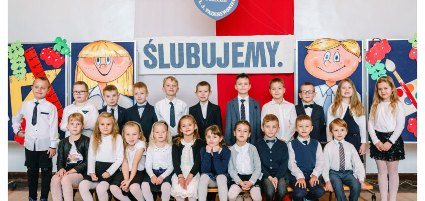 Zabezpieczone: Ślubowanie klasy 1C