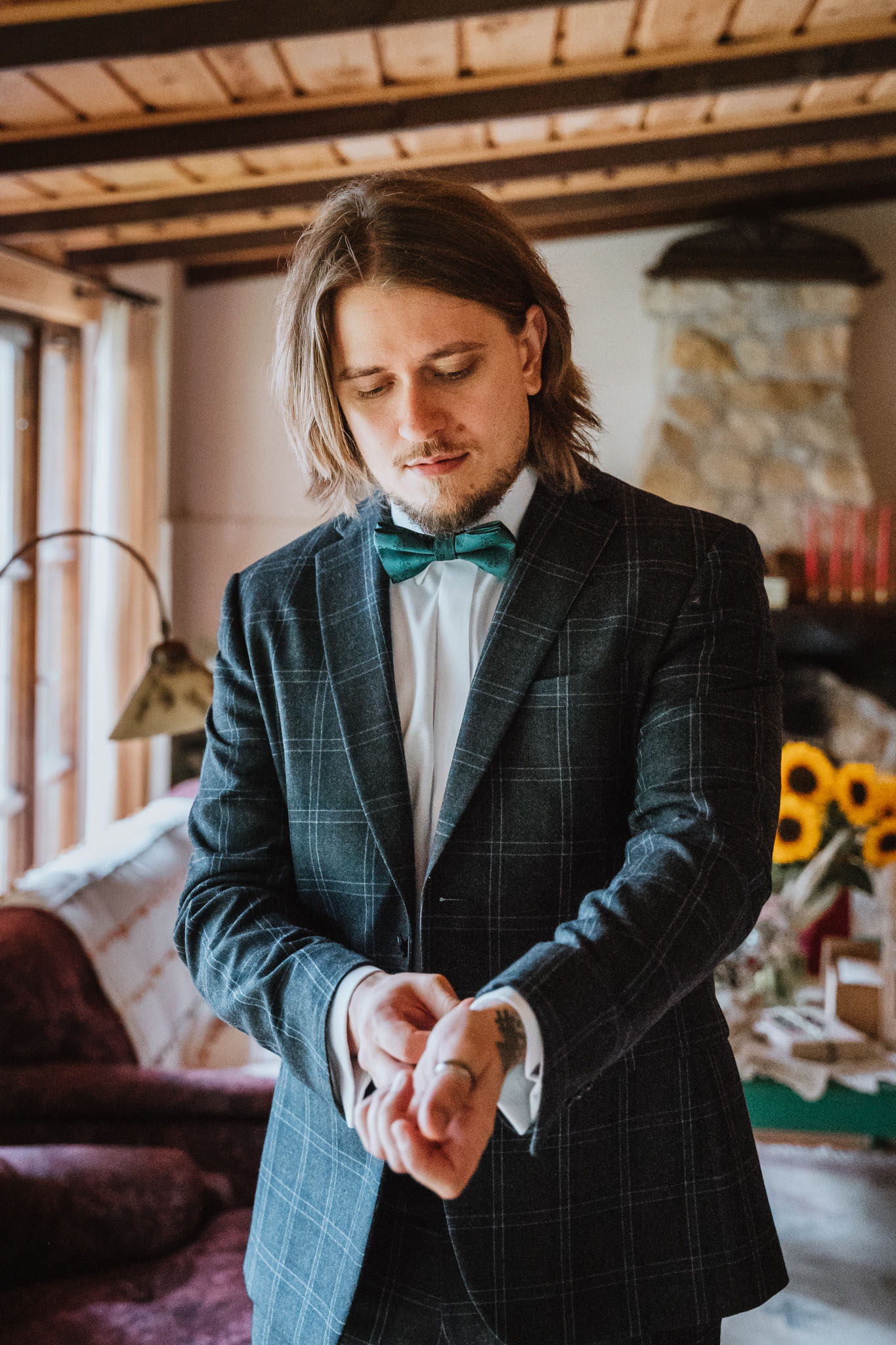 Czy ślub w plenerze może być dobrym pomysłem? Warto rozważyć zarówno wady, jak i zalety takiego rozwiązania przed podjęciem ostatecznej decyzji. 14